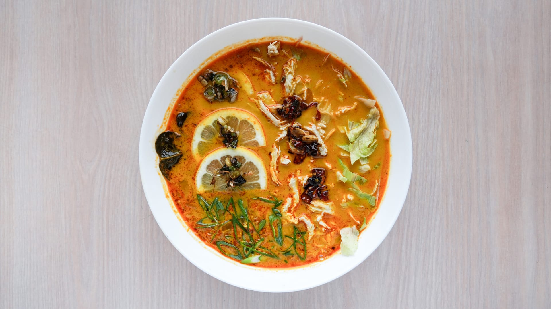 Soupe Bangkok signature au Restaurant Krong Thai Gatineau